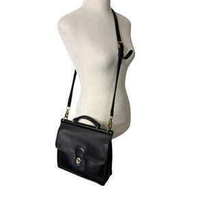 Coach Legacy Willis Purse Black Leather Crossbody Bag 9927 Vintage 1990s Hungary